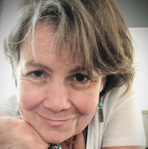 Meet your Posher, Mimi